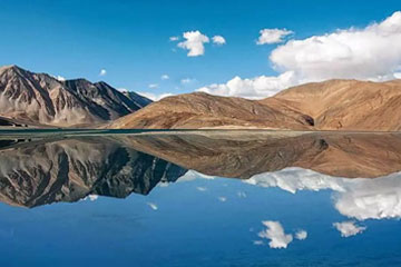 Self Drive Car in Leh