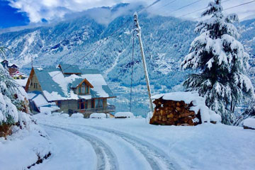 Self Drive Car in Manali